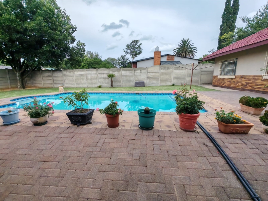4 Bedroom Property for Sale in Sasolburg Ext 5 Free State